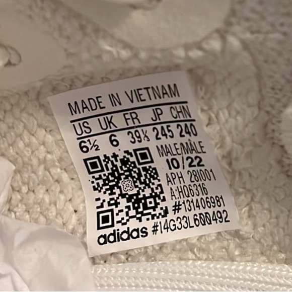 Adidas Yeezy Boost 350 V2 “Bone” HQ6316 - Picture 7 of 13